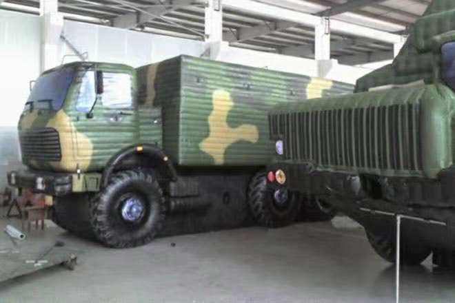 海淀大型军事车